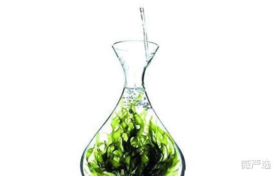 萧亚轩|44岁韩版萧亚轩，大妈年纪却被小16岁男友高调示爱，这哪像姐弟恋