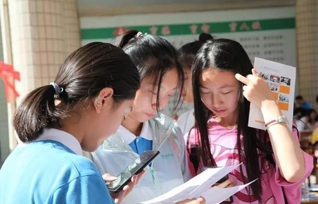 国企|多家国企有了新动向,计划招聘“3万名正式工”,应往届生都能报