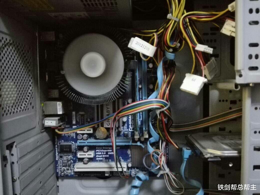 ColorOS|电脑机箱内最容易损坏的硬件是哪个？