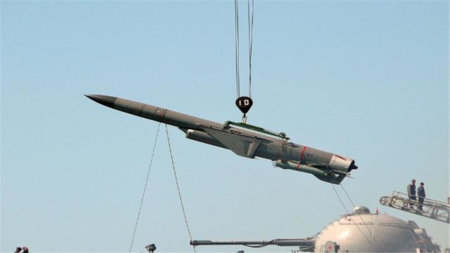 东部战区|美国“自由航行”到头了？我国想出一记妙招，敢越过红线后果自负