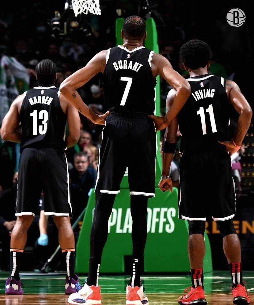 勒布朗·詹姆斯|卧槽！三人合砍104分！太无解了，G3是故意输球的吧！