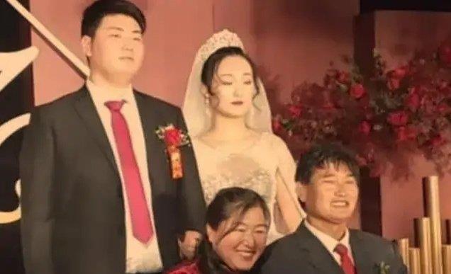 明星|浪漫成了闹心!7位婚礼出风波的明星,有的成笑话,有的不想嫁了