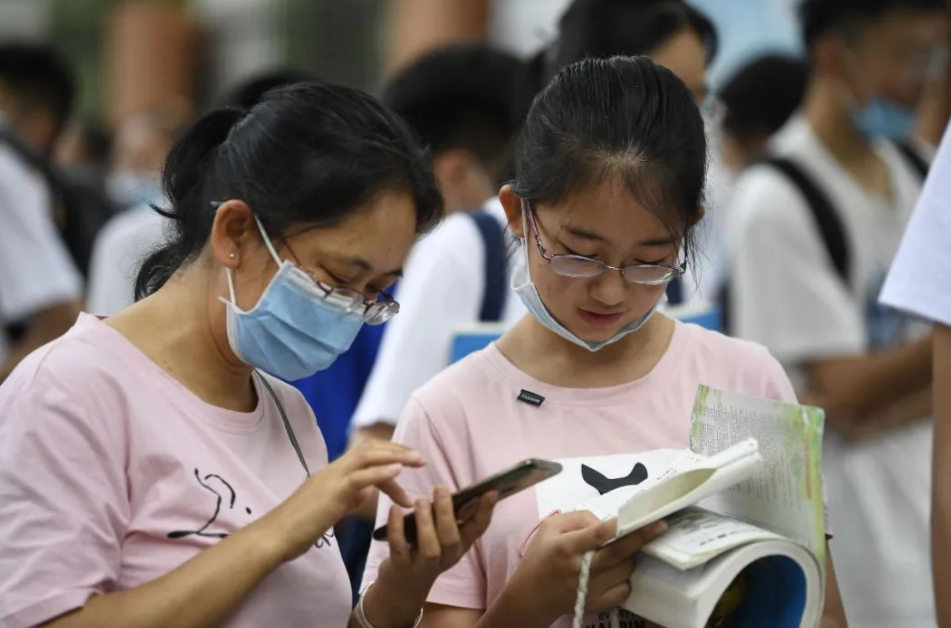 招聘|取消“中考分流”呼声日益高涨，职业高中被抵制，教育部回应来了