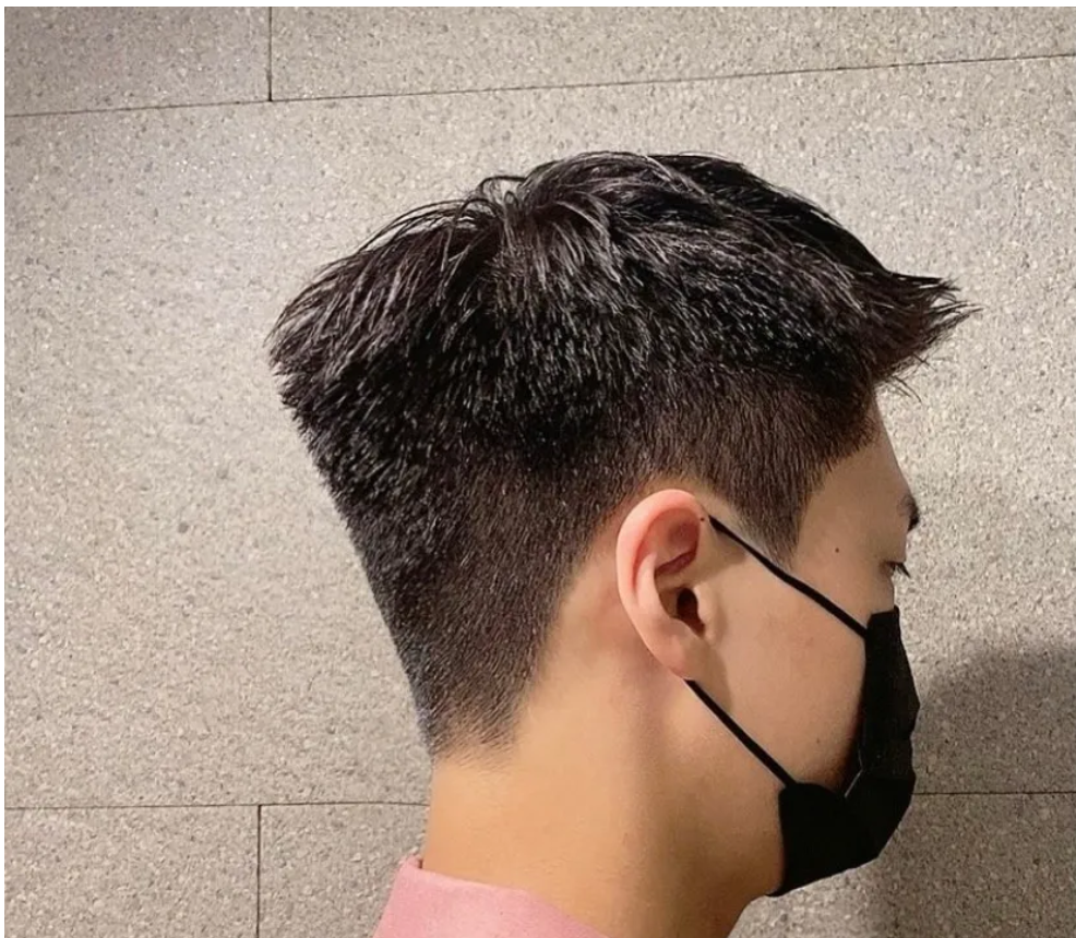 镜子发型|男发别乱剪，这十几款很帅气，值得尝试