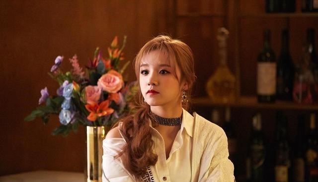 宋雨琦|宋雨琦靠欺负杨颖一战成名后，想从爱豆转型拍戏，为何没项目要她