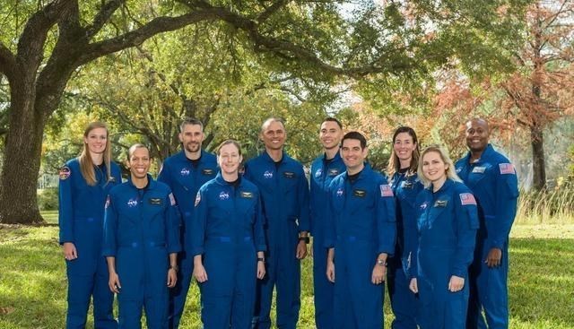 NASA选出Artemis计划宇航员,他们将乘坐SpaceX星际飞船登上月球