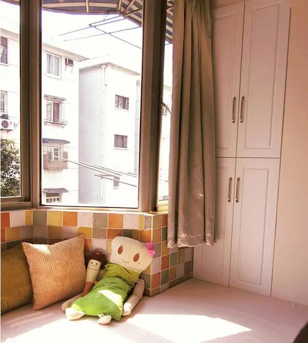 花光积蓄买35平的蜗居当婚房,媳妇只花二万块装修,太厉害