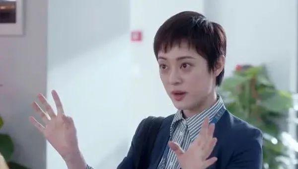 西装|3个混得不太如意的办公室主任的故事：他们做错了什么？
