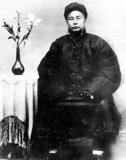 张小斐|霍元甲死后79年被开棺，死因曝光，玄孙女：先祖从未与洋力士交手