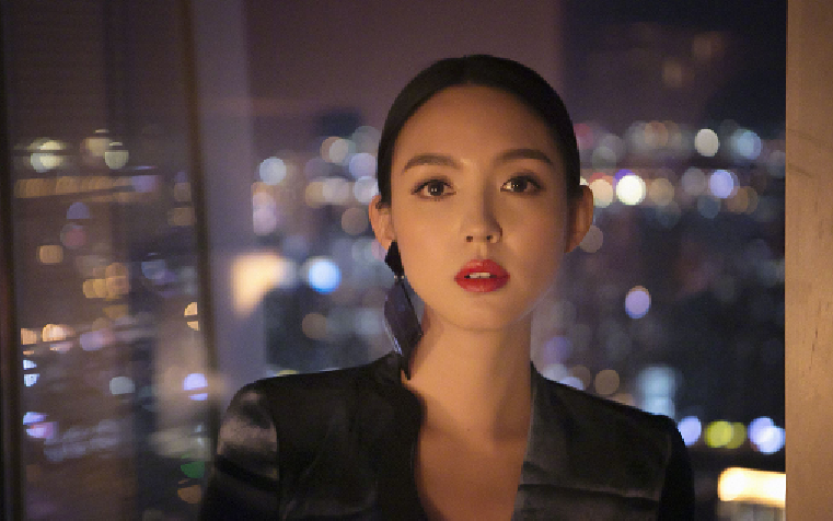 胡杏儿|央视春晚两位孕妇，张梓琳怀孕6个月状态好，胡杏儿怀三胎飚粤语