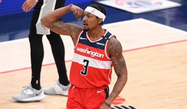 比爾|得分王懸念還在！比爾傷病結(jié)果出爐，他要換一種方式和庫里競爭？