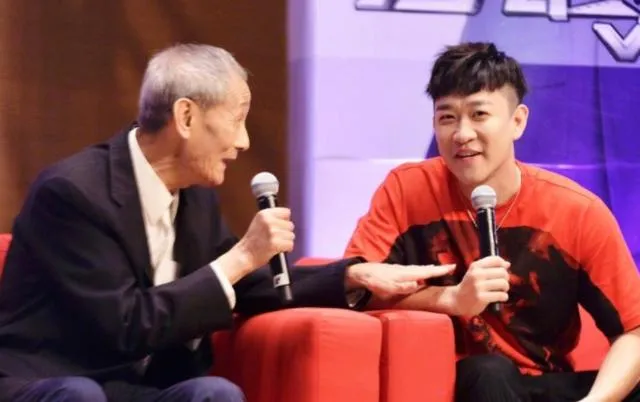 相声|曹云金：喷子们滚蛋吧！再次重申，我的相声开蒙是田立禾先生！