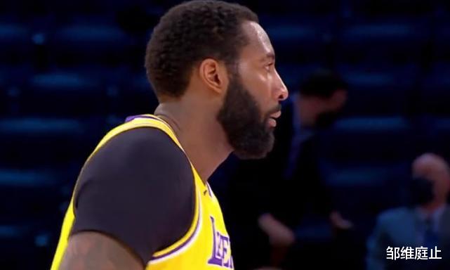 篮网队|0+2+2！完爆篮网内线之人暴露不足，拿不到大合同是有原因的