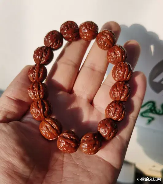 文玩|妥妥玉化红，盘了整个夏天，你的手串怎么样了？