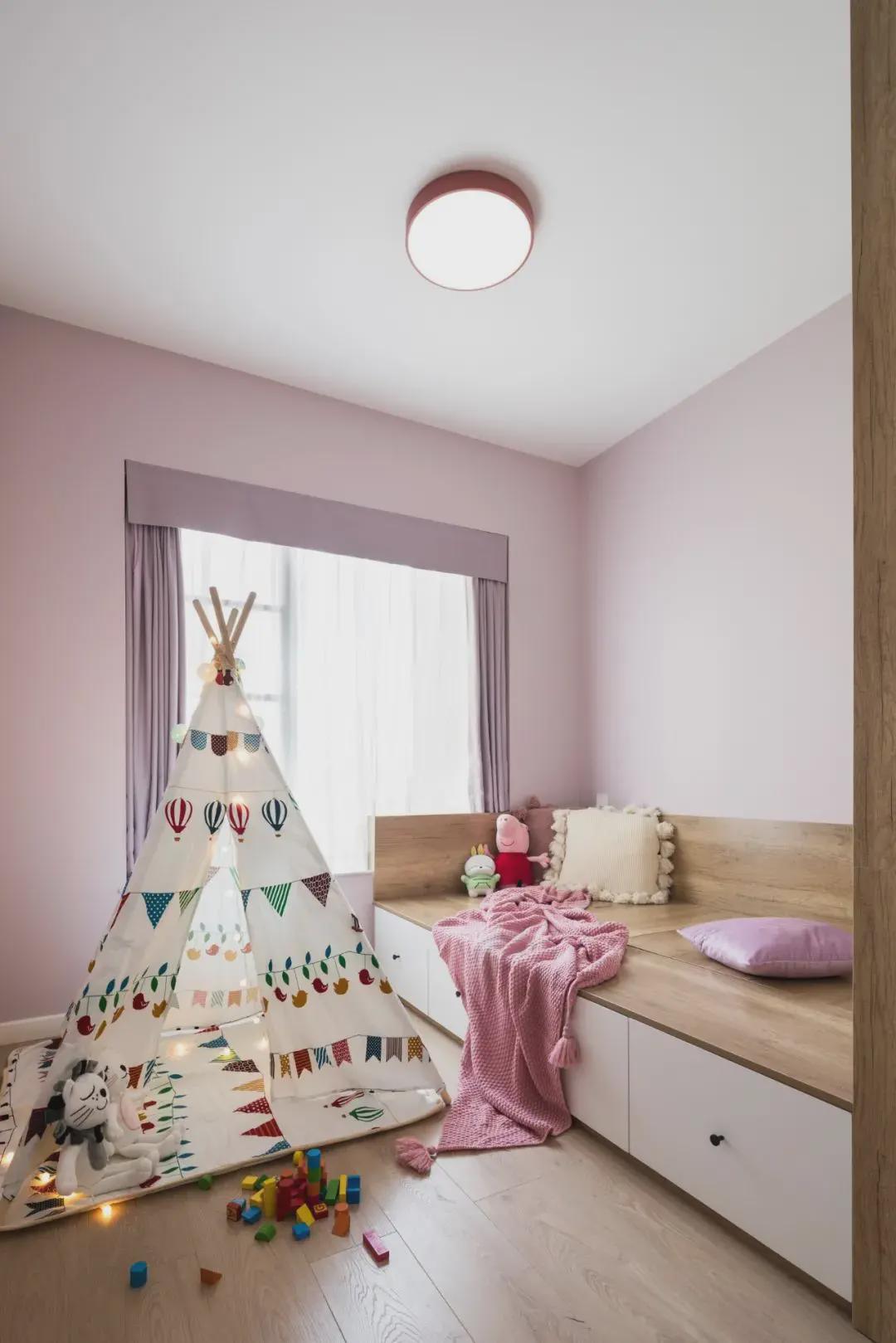 92㎡浪漫北欧风装修，温暖好色，超实在的一房多用