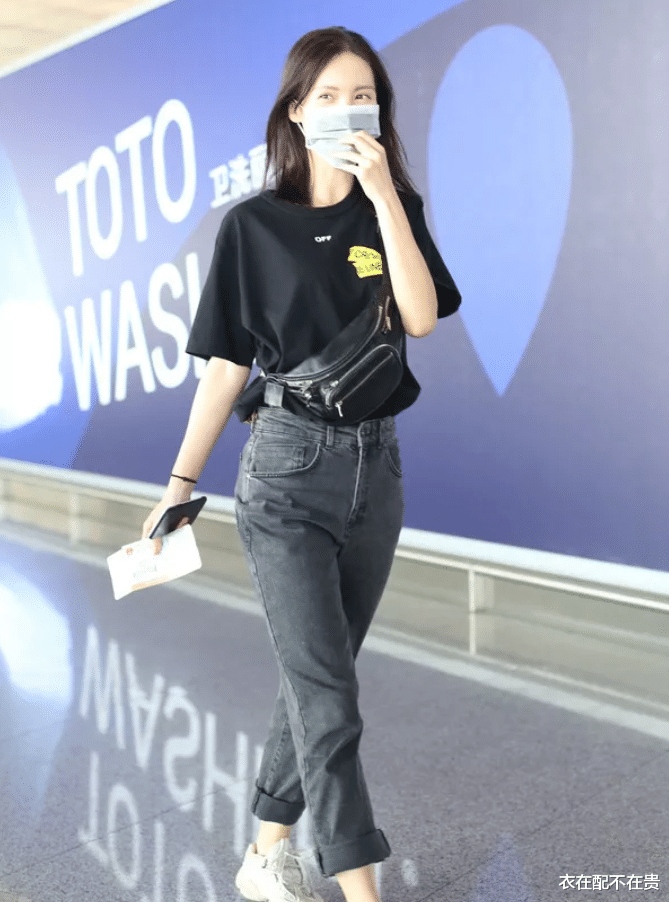 衣在配不在贵|日本“甩手舞”女王火了，穿紧身背心梳哪吒头，中国风造型真惊艳