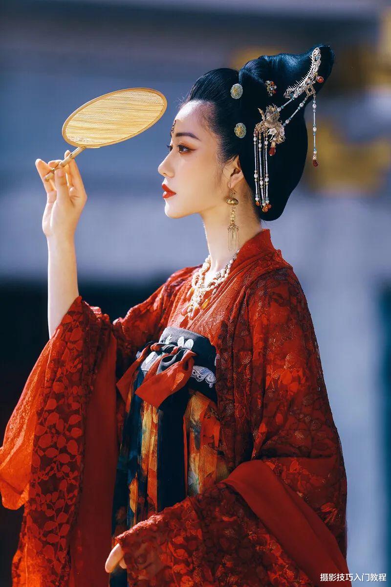 拍照技巧：古风人像怎么拍才能更有风韵？