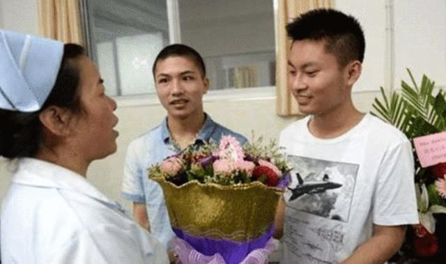 育儿心课堂|七年前2位江西“夺刀少年”，因见义勇为错过高考，如今怎么样了