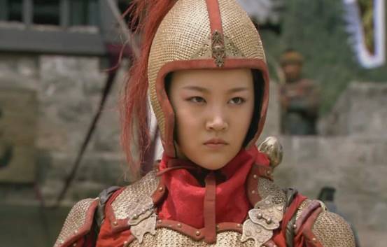 李莲英|她才是中国古代第一位女皇，兵败后被士兵折磨3天而亡，名字耳熟