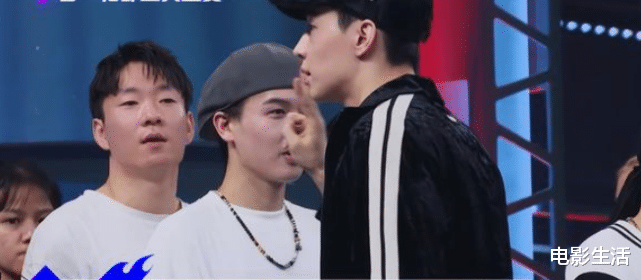 张艺兴|《街舞》王一博战队battle六连胜，队员氛围、默契与上期截然不同
