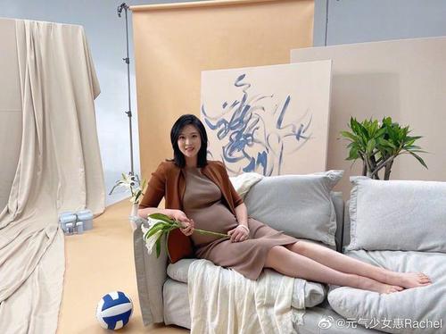 惠若琪|女排名将惠若琪产女：响应了郎导号召，早生贵子，多生女儿