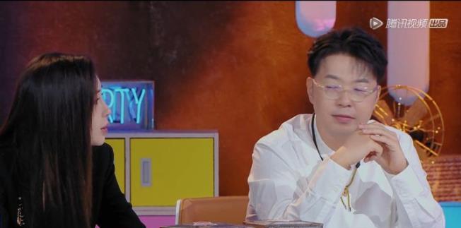 心动的信号|心动的信号：这段书房谈心真是大型踩雷现场，纯粹在感动自己而已