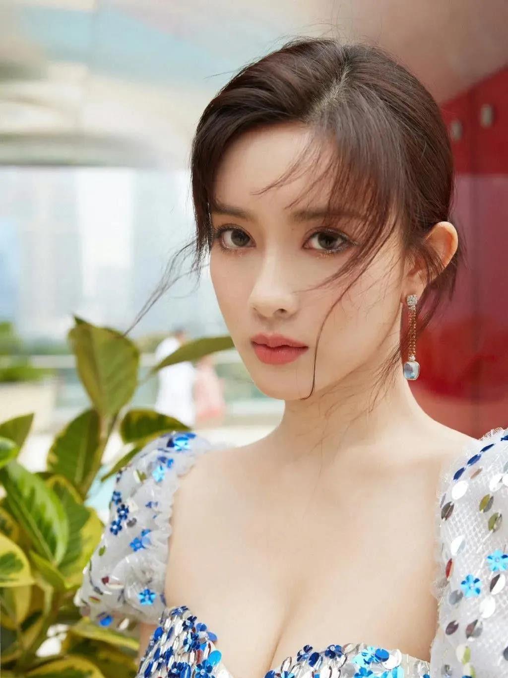 孟子义|孟子义，可甜可盐的宝藏女孩