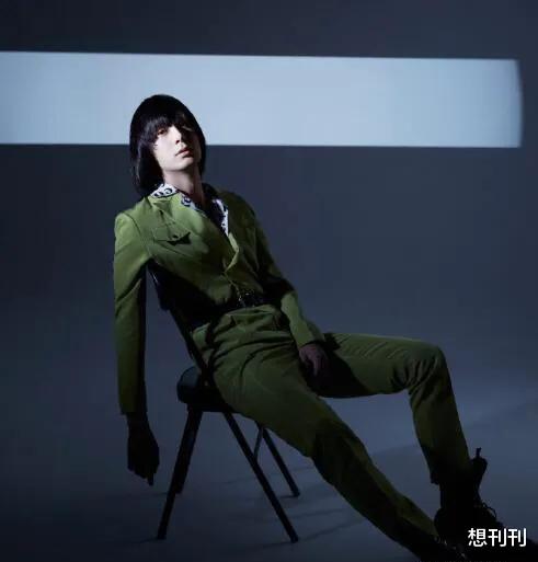 杂志|丑哭！明星那些吓人的杂志封面，五官扭曲贞子再世一个比一个惊悚