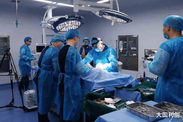 恒星 中国首例！全身冷冻在-196℃液氮中，人类真能死而复活？