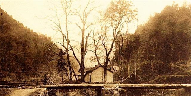 阳光语言矫正说|清代奇案：夫妻被害，儿子失踪，十年后案子告破，结局令人感动