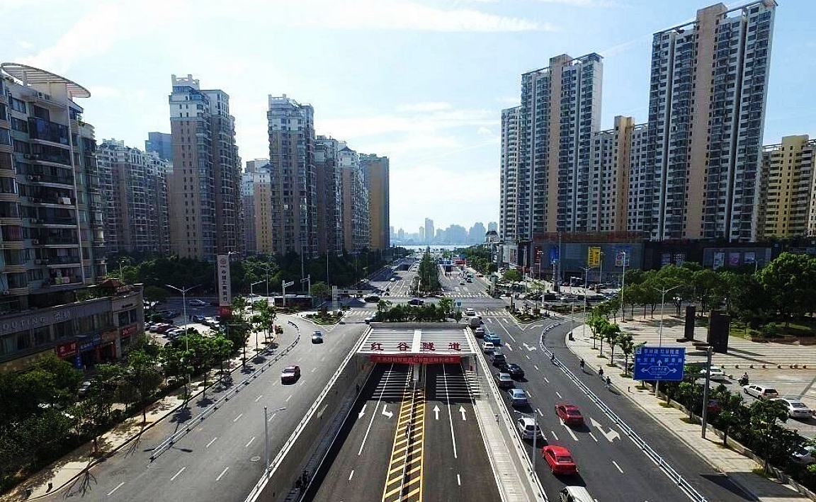 麻城漫谈 我国5个省区，因为发展水平低于所在大区，划分经济区时被迫退群