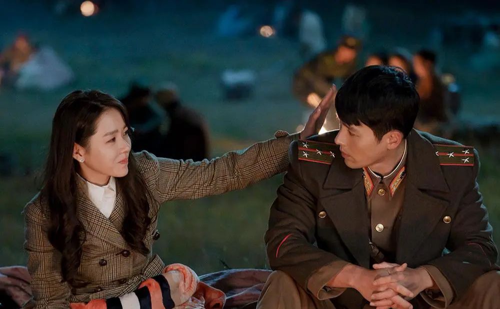 爱的迫降|同样是禁忌爱情，为何《爱的迫降》能获好评，《雪滴花》却被抵制？