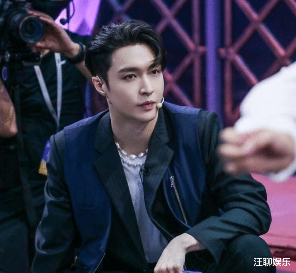 吴亦凡|《中国新说唱》导师曝光，吴亦凡真退出了，GAI和马思唯世纪同框