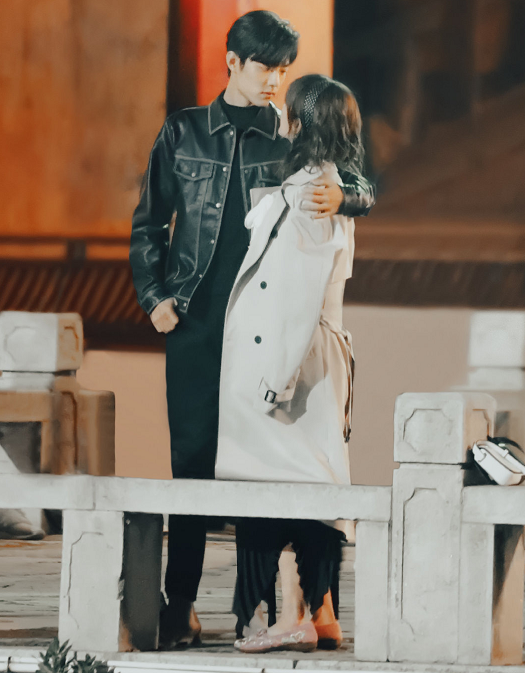 肖战|肖战杨紫《快本》录制时间曝光，《余生》舞台剧预热，时间点微妙