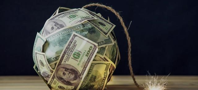 老赖 全球“第一老赖”出现？7万亿人民币未还，相当于欠每人5千元