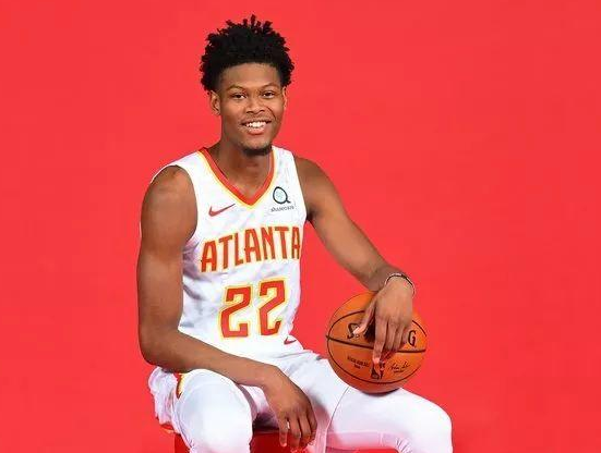 民警 合计16中2！火箭两新援或被裁，斯通没和魔术谈交易，费根新消息