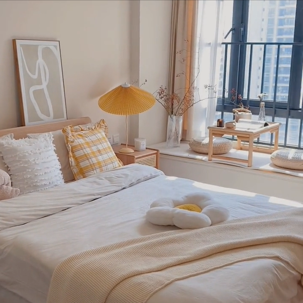 卧室养花“讲究大”，4种“漂亮花”对身体伤害大，尽早搬出去