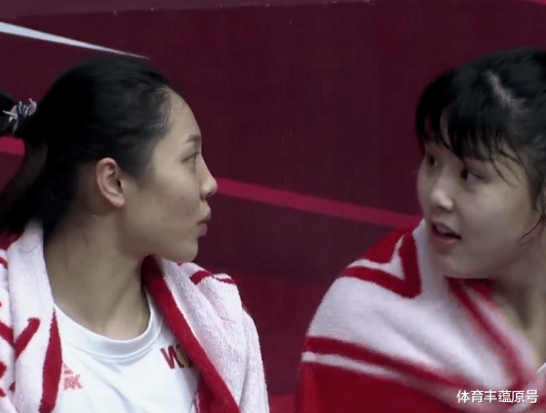 韓旭|77: 61！WCBA半決賽：奪冠大熱豪華出擊，李夢(mèng)替補(bǔ)，韓旭被限制