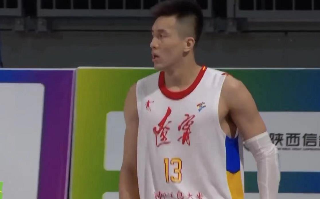 广东男篮|2连冠！辽宁全运会复仇广东夺金，郭艾伦33分怒吼，杨鸣终于笑了