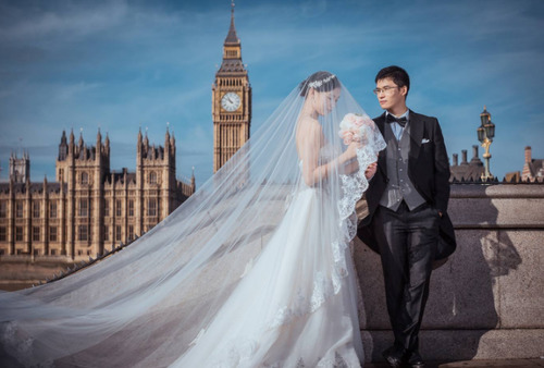 舜网 “最美新娘”走红,这么有气质的新娘嫁给了谁?墙上一个字揭示真相