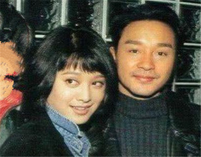 霍思燕|张国荣拿掉叼在宁静嘴角的烟，要两人一起戒烟，曾做饭哄她开心