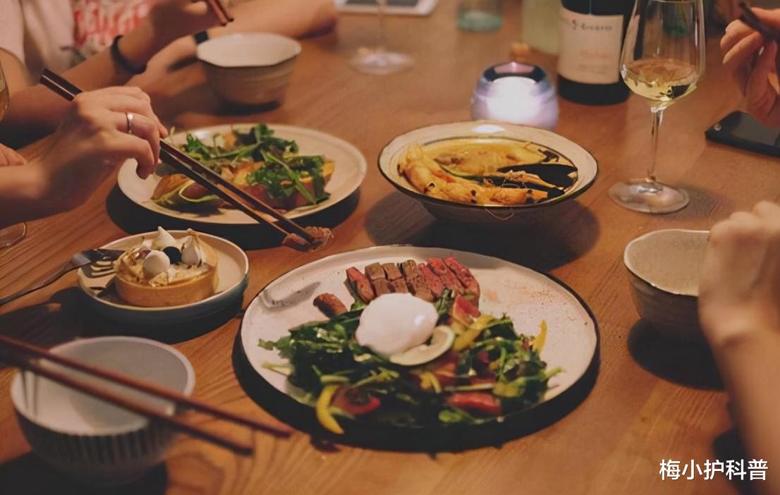 便秘|饭后出现4种改变，十有八九是血糖高了，最好去检查一下