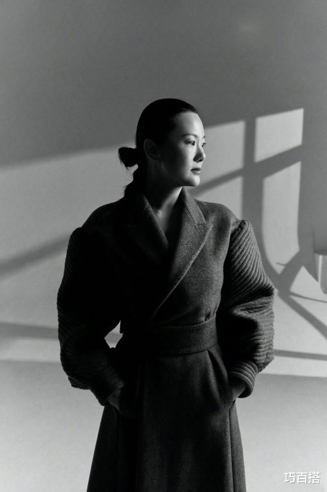 迪丽热巴|51岁咏梅才是我们该追的偶像！私服穿搭低调接地气，状态超自信