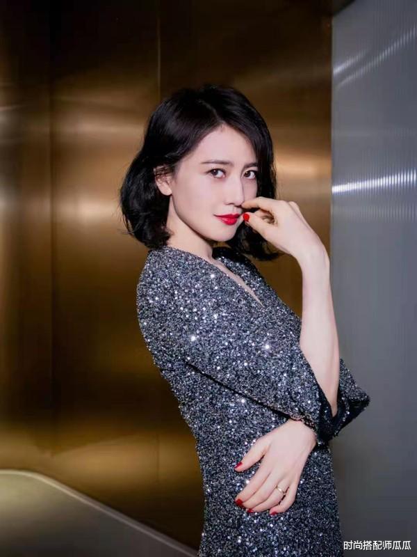 发型|?50岁左右的女人，过年别再烫“大妈卷”！试试这3款发型，特好看