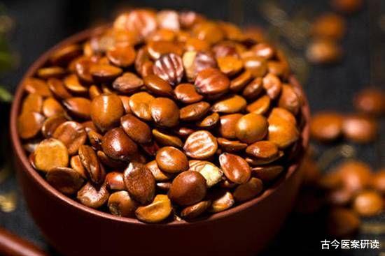 失眠|老中医透露：失眠的“根源”在于五脏，睡前注意2件事，一觉睡到天明