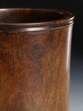 笔筒|清代，黄花梨笔筒