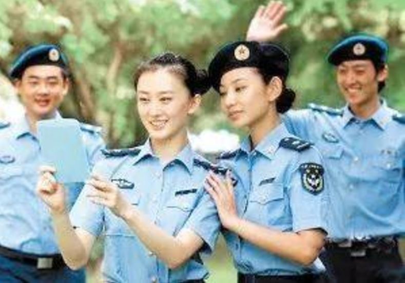 文职|?军队文职2月起开始招聘，月薪9000起专科可报，想考学生要抓紧