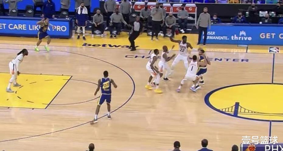 斯蒂芬·庫里|雙殺聯盟前二！三分24中4，庫里證明，黑八只能靠隊友