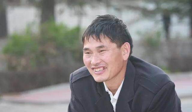 朱之文|大衣哥又有新靠山? 女儿出嫁准姑爷背景不一般, 蒋大为: 农民式狡猾