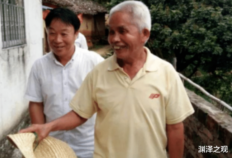 郭晶晶|49岁大叔梁二娶19岁娇妻，21年连生15娃，今全家成网红挣生活费